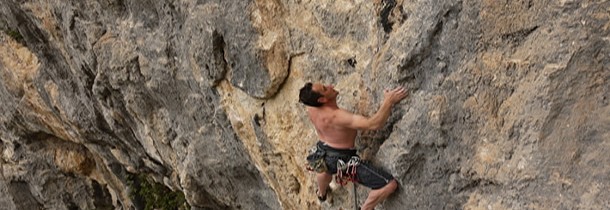 Pratique de l’escalade : quels équipements choisir ?