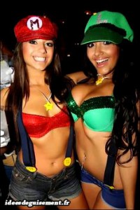 Sexy Mario & Luigi