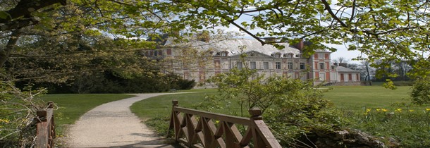 Redécouvrez la France grâce au tourisme en Essonne et dans les Pyrénées-Orientales