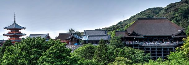 Touristes à Kyoto, surveillez vos manières !