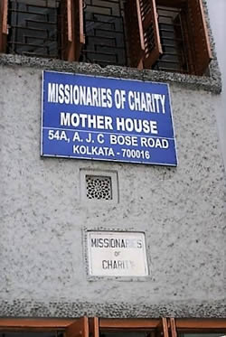 maison-mere-des-missionnaires-de-la-charite-a-calcutta-2