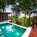 Comment bien utiliser les plateformes professionnelles pour voyager pas cher ?