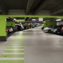 Les avantages de choisir un parking de longue durée quand on part en voyage