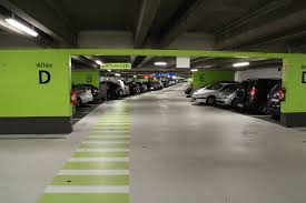 Les avantages de choisir un parking de longue durée quand on part en voyage