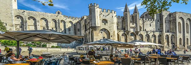 Quelles sont les principales attractions touristiques d’Avignon ?