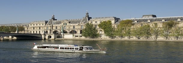 Surprenez la pour la saint valentin avec une croisière sur la Seine