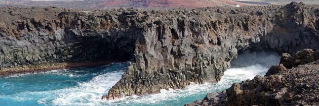 Lanzarote ou Fuerteventura : quelle île des Canaries visiter ?